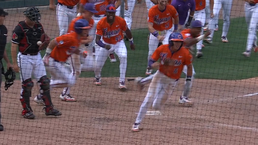 Clemson comes back for a walk-off win against Louisville