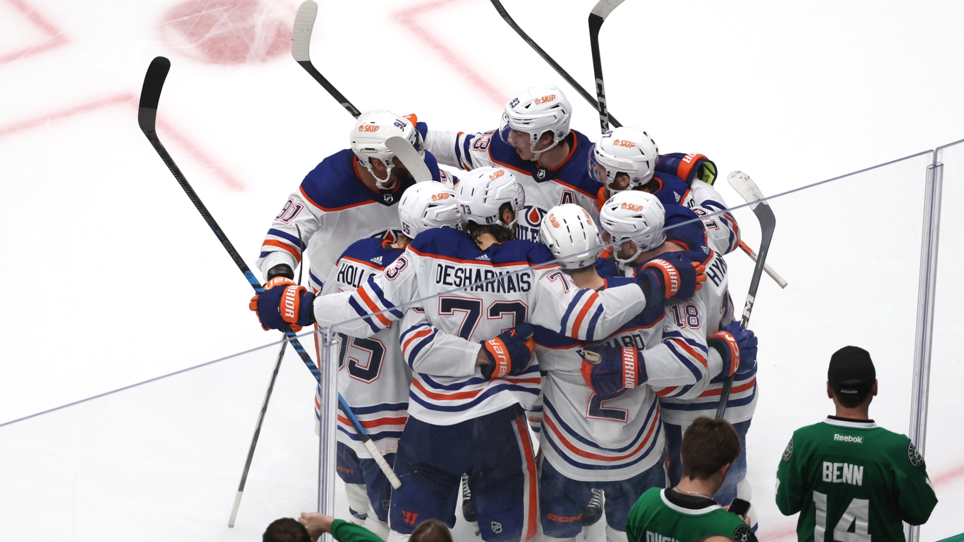 Connor McDavid scores in 2OT as Oilers defeat Stars in Game 1