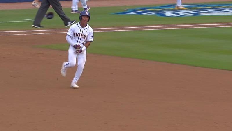 LSU wins it in the 10th on walk-off HR to complete 8-run comeback