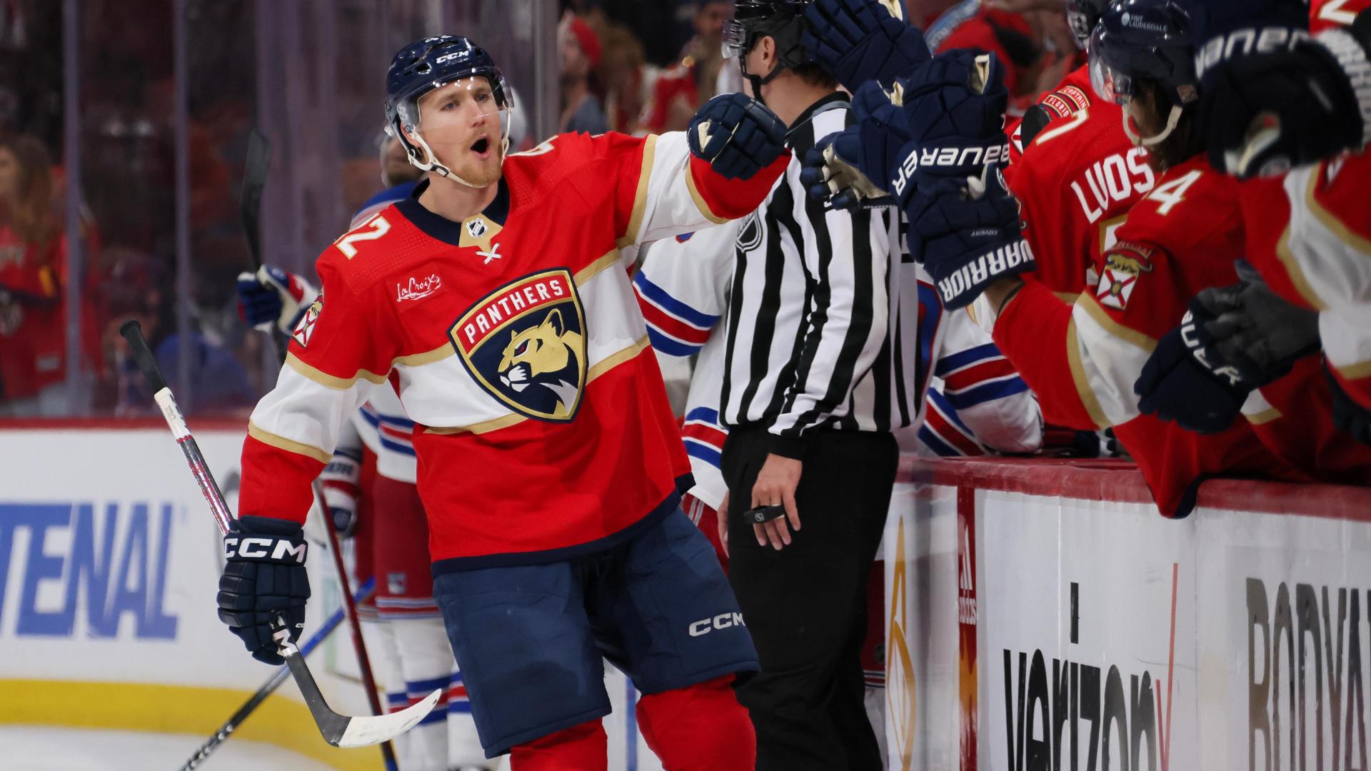 Gustav Forsling scores tying goal for the Panthers