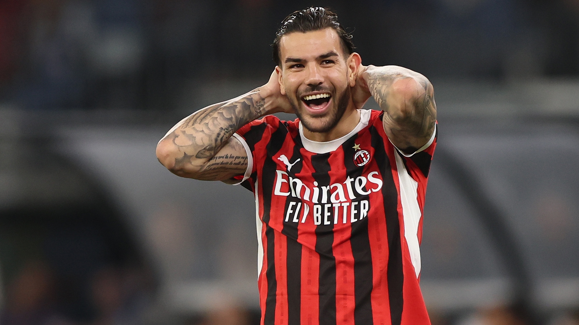 Theo Hernandez equalizes for AC Milan with stellar volley