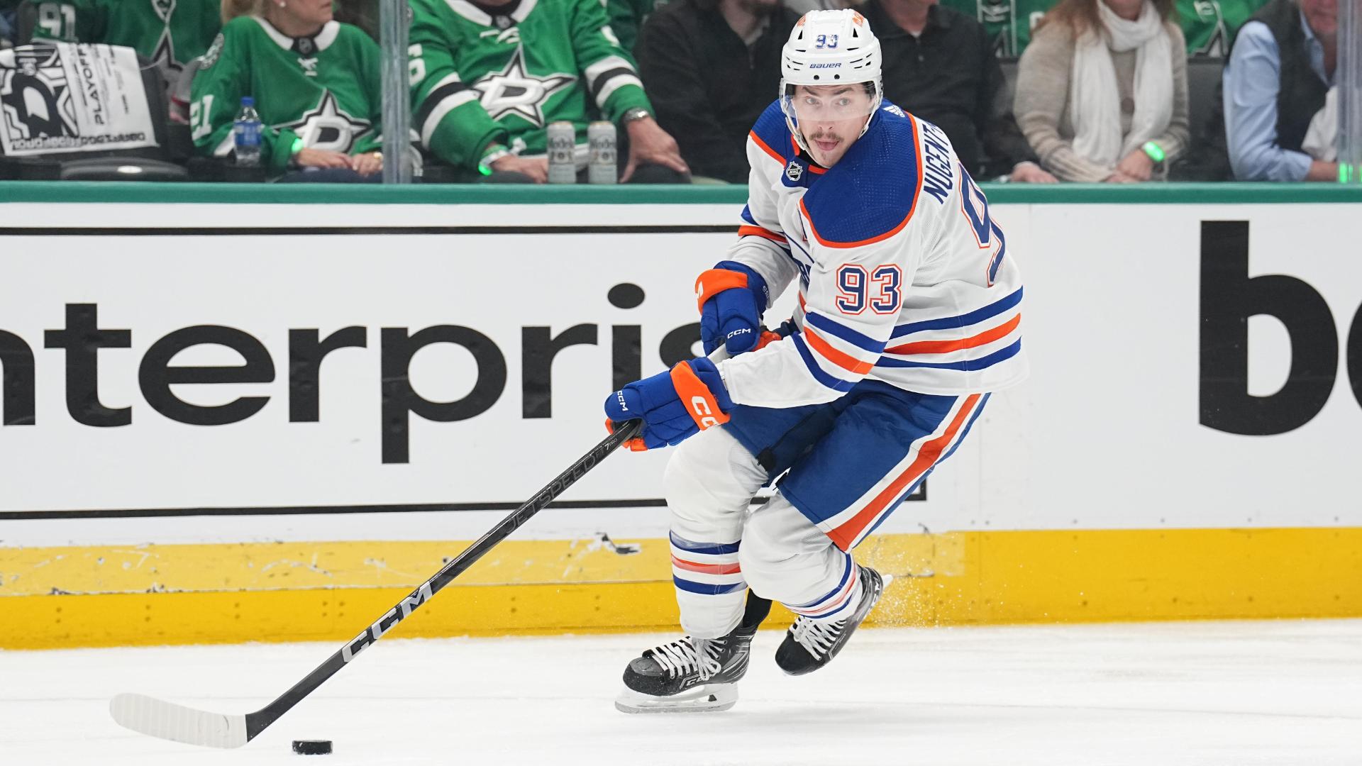 Ryan Nugent-Hopkins slaps home his 2nd goal for Oilers