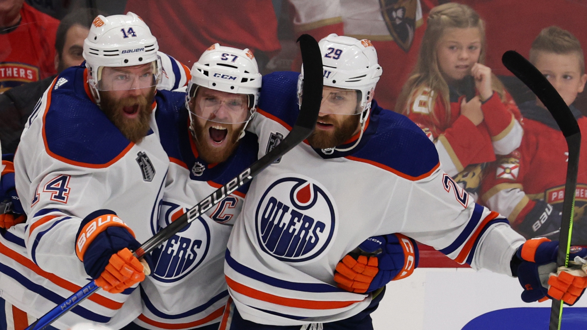 Connor McDavid, Oilers force Game 6 in Edmonton after 5-3 win