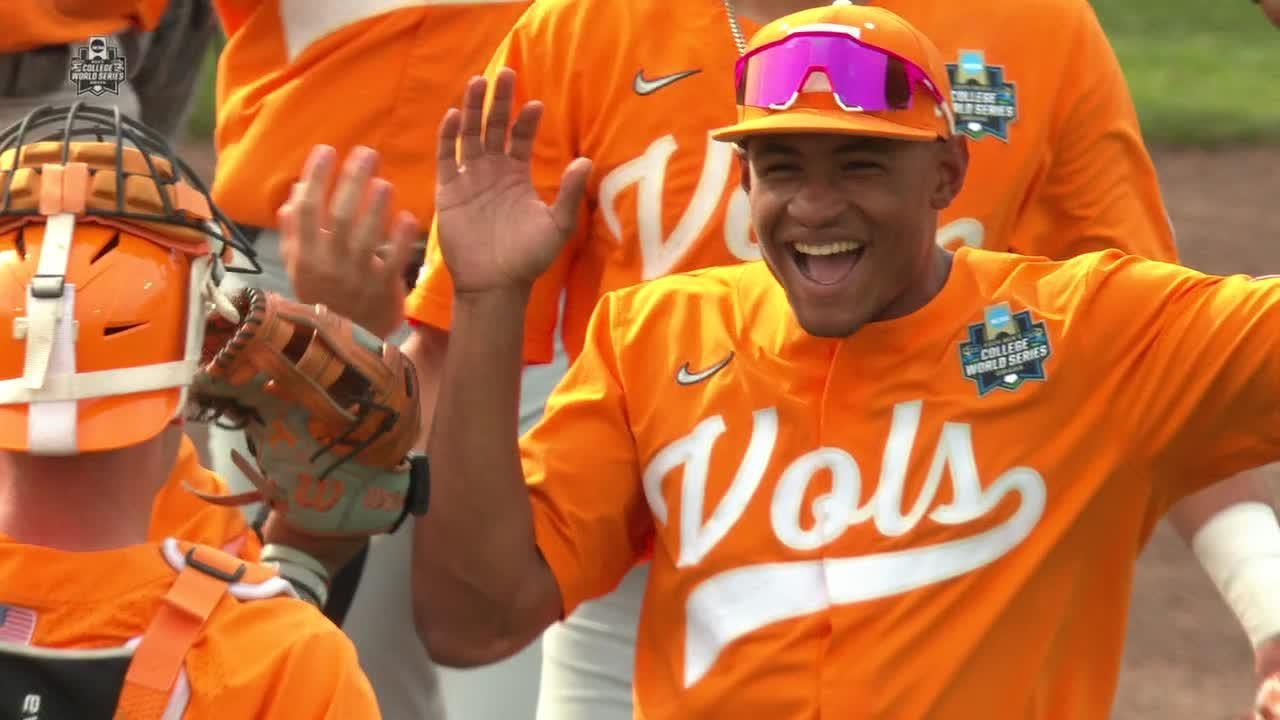 Tennessee tops FSU to reach first MCWS championship series since 1951