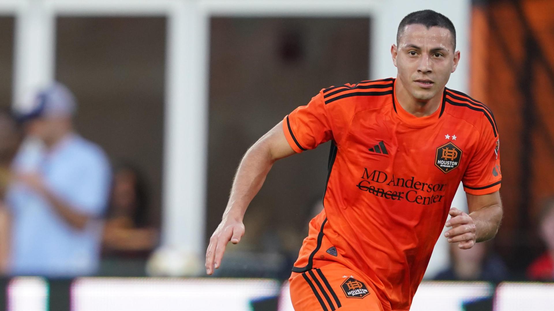 Sebastián Ferreira's second-half hat trick secures win for Dynamo