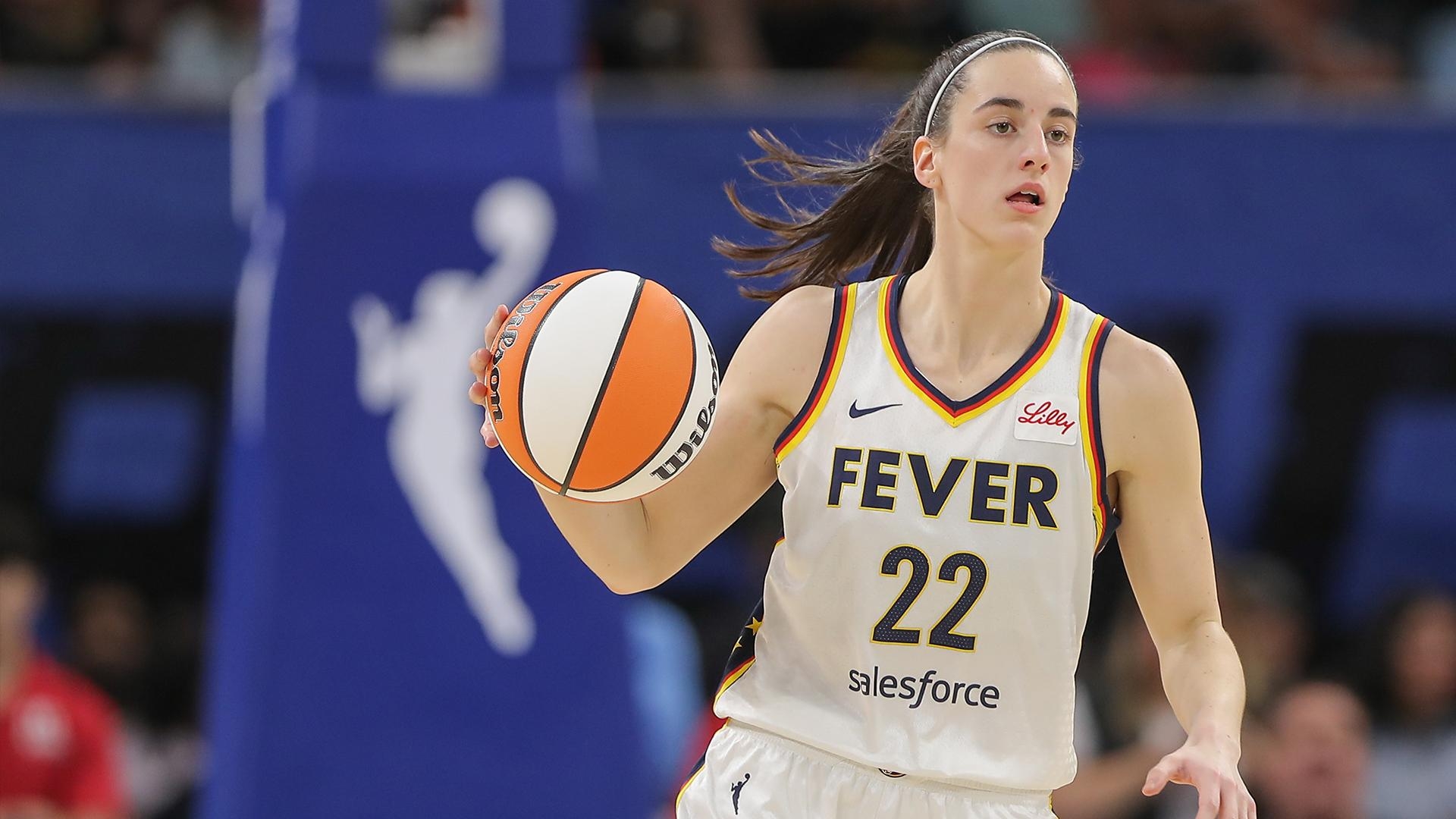 Caitlin Clark scores 17, dishes 13 in last-second loss to Sky