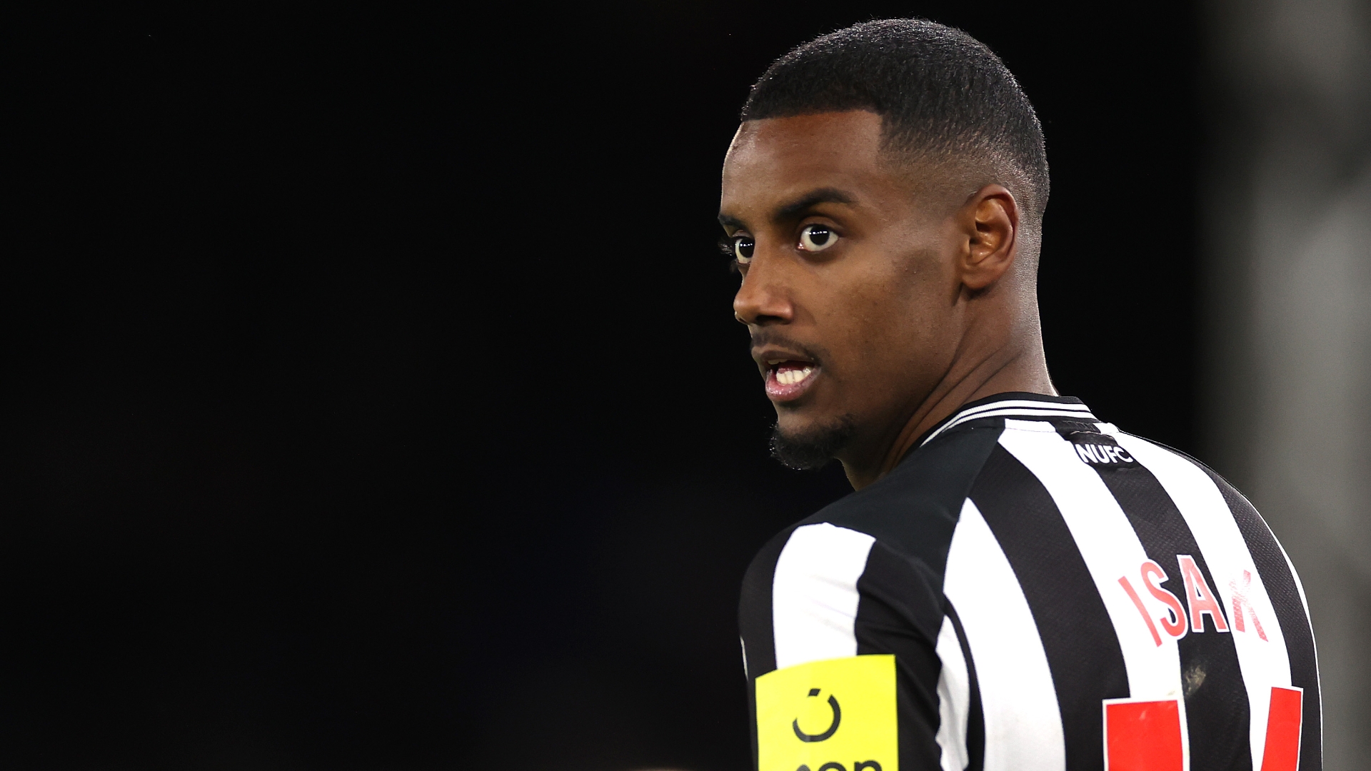 Newcastle slap a £150 million price tag on Alexander Isak