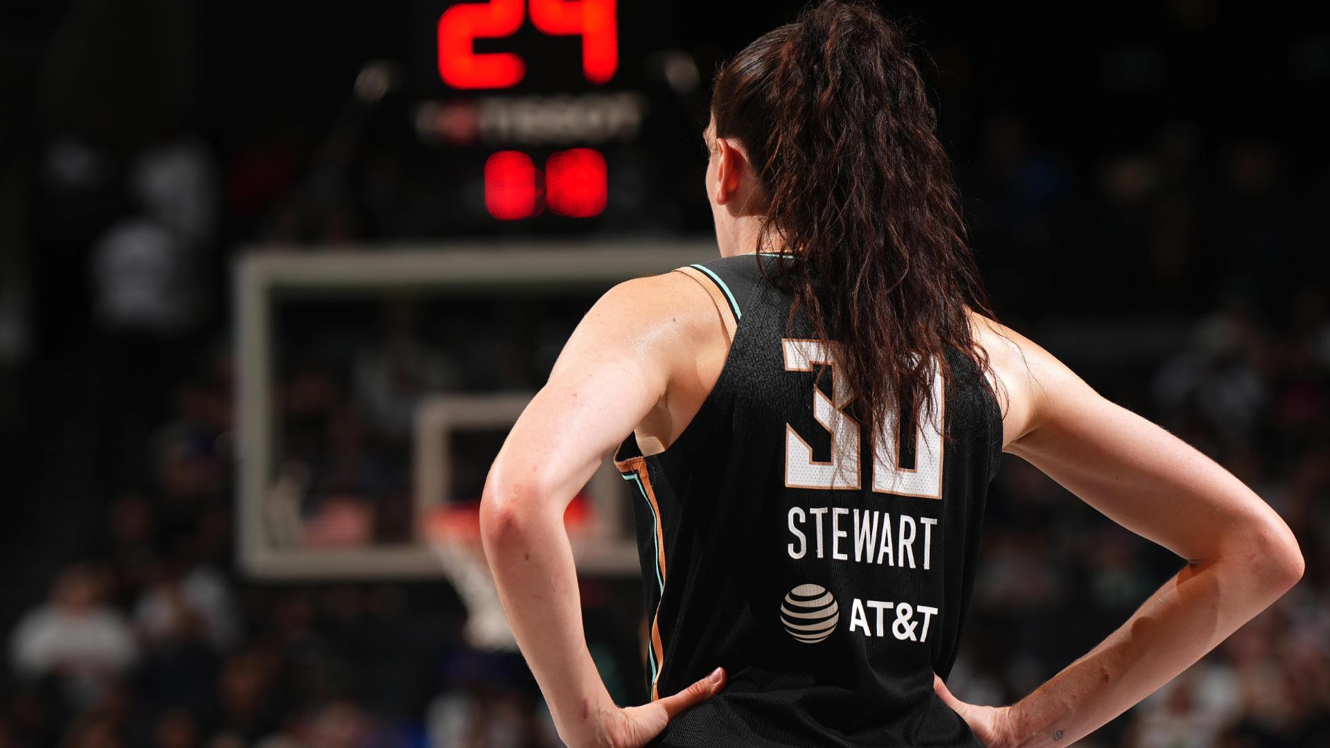 Breanna Stewart becomes fastest to score 5,000 points in WNBA history