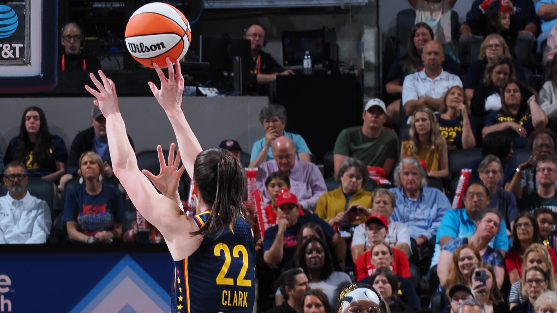 Caitlin Clark cashes a smooth step-back triple for Fever