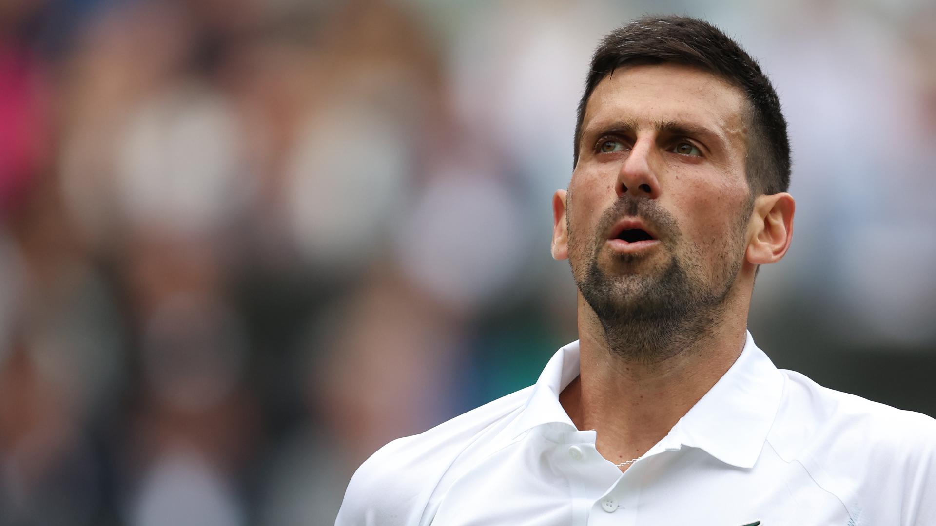 Djokovic takes commanding 2-set lead in semifinal