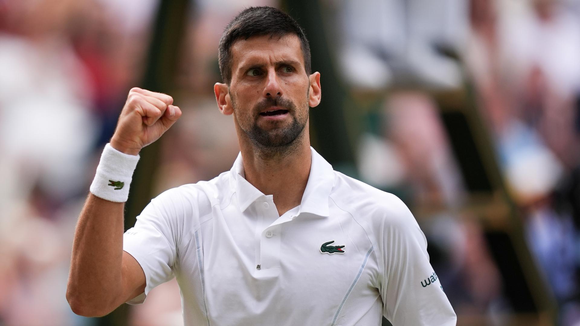 Djokovic breaks Musetti to take first set