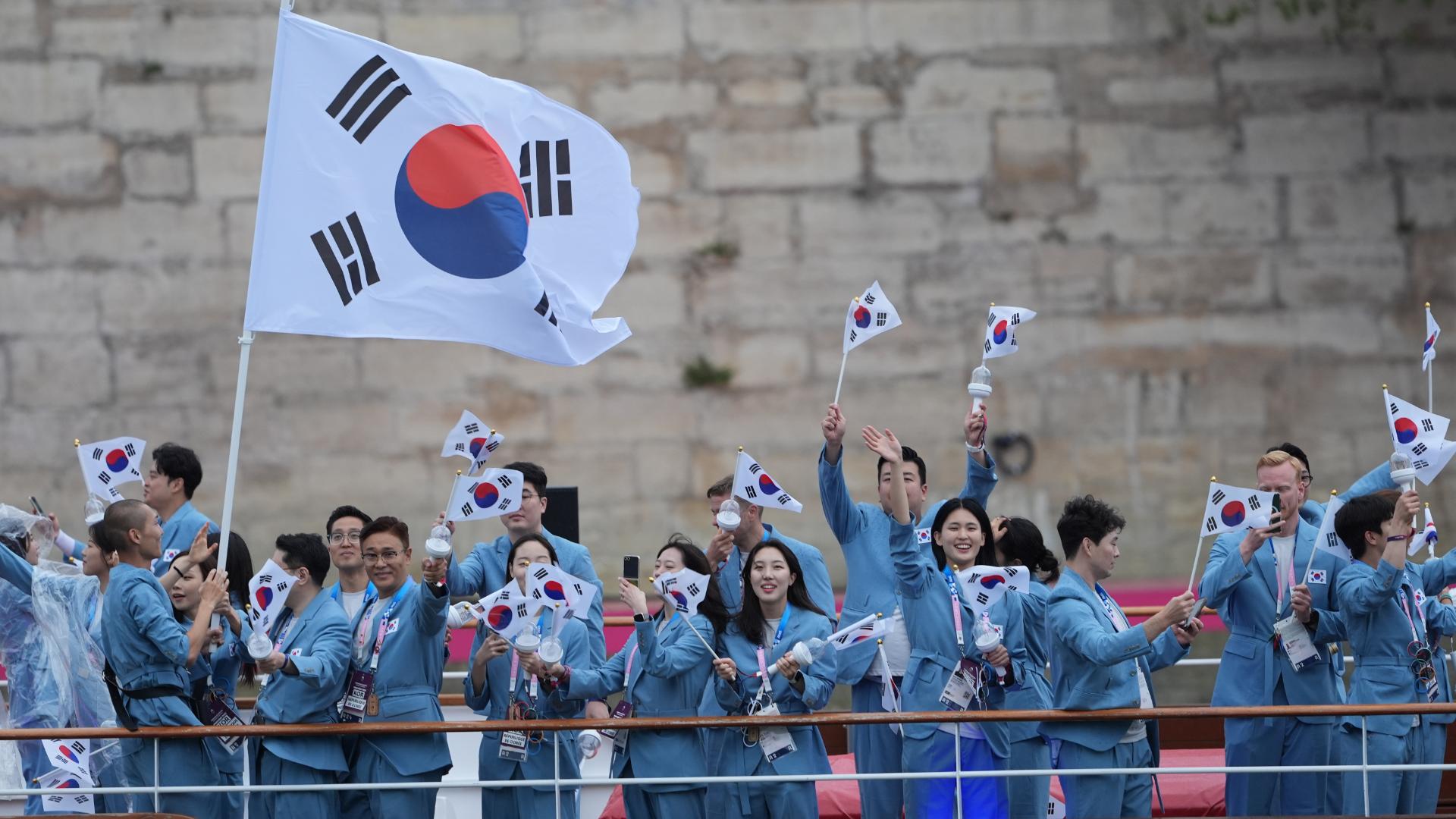 IOC 'deeply regret' South Korean blunder at Paris Games