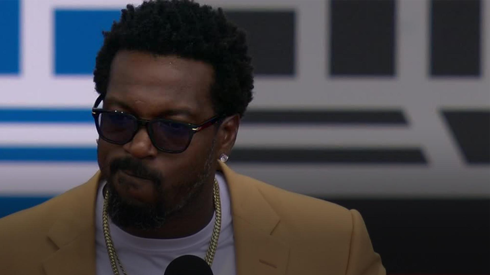 Patrick Willis gives an emotional thank you to his mother