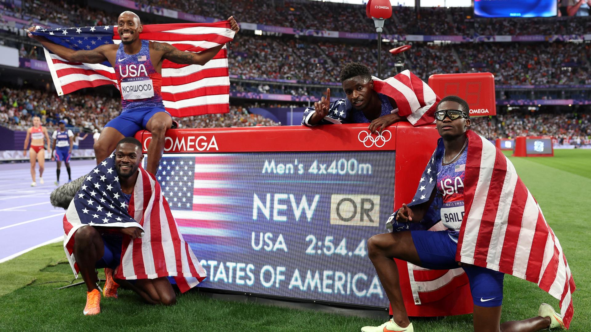 How USA swept gold in the 4x400m relays for men and women