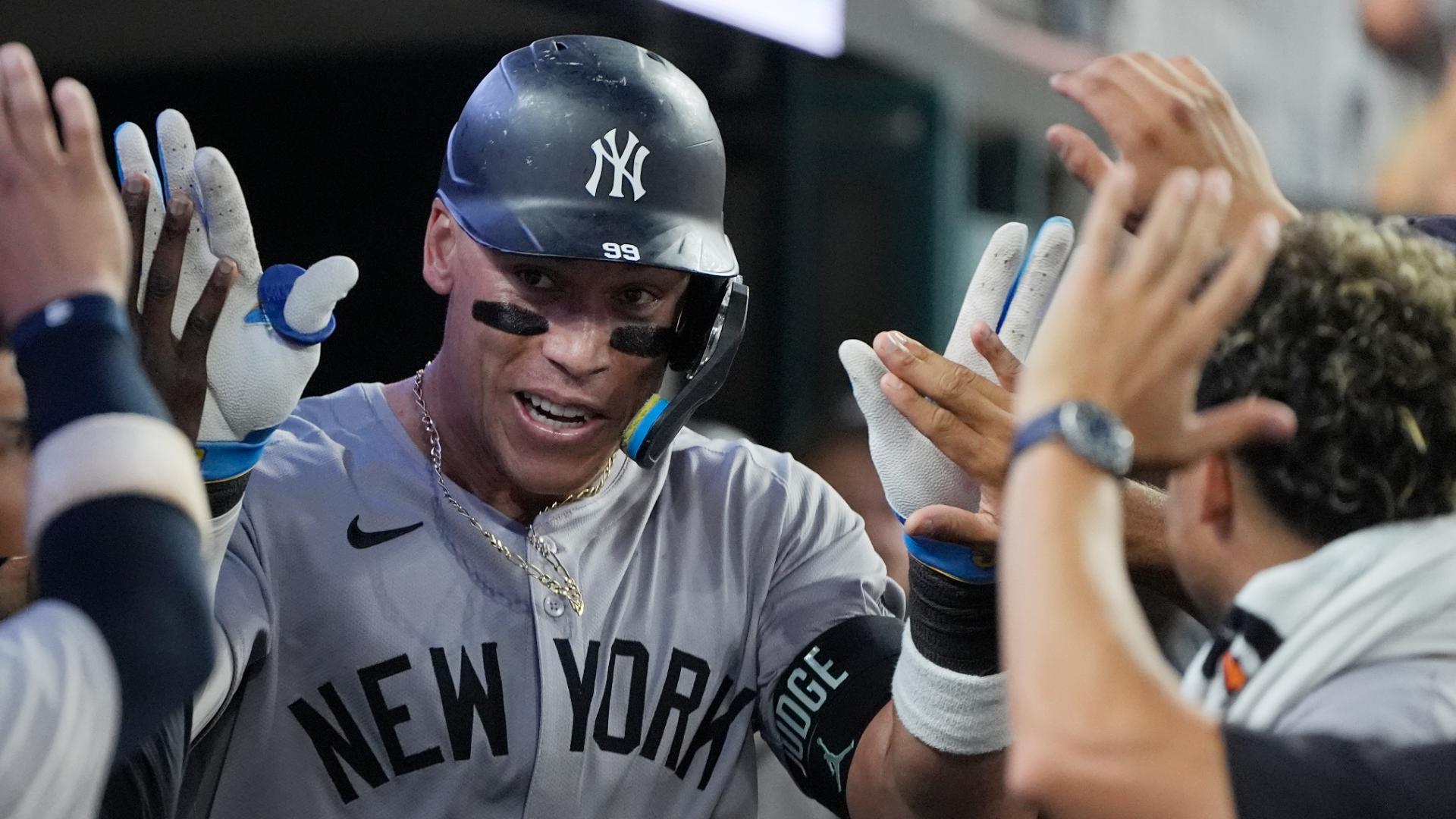 Aaron Judge unleashes MLB-leading 44th dinger
