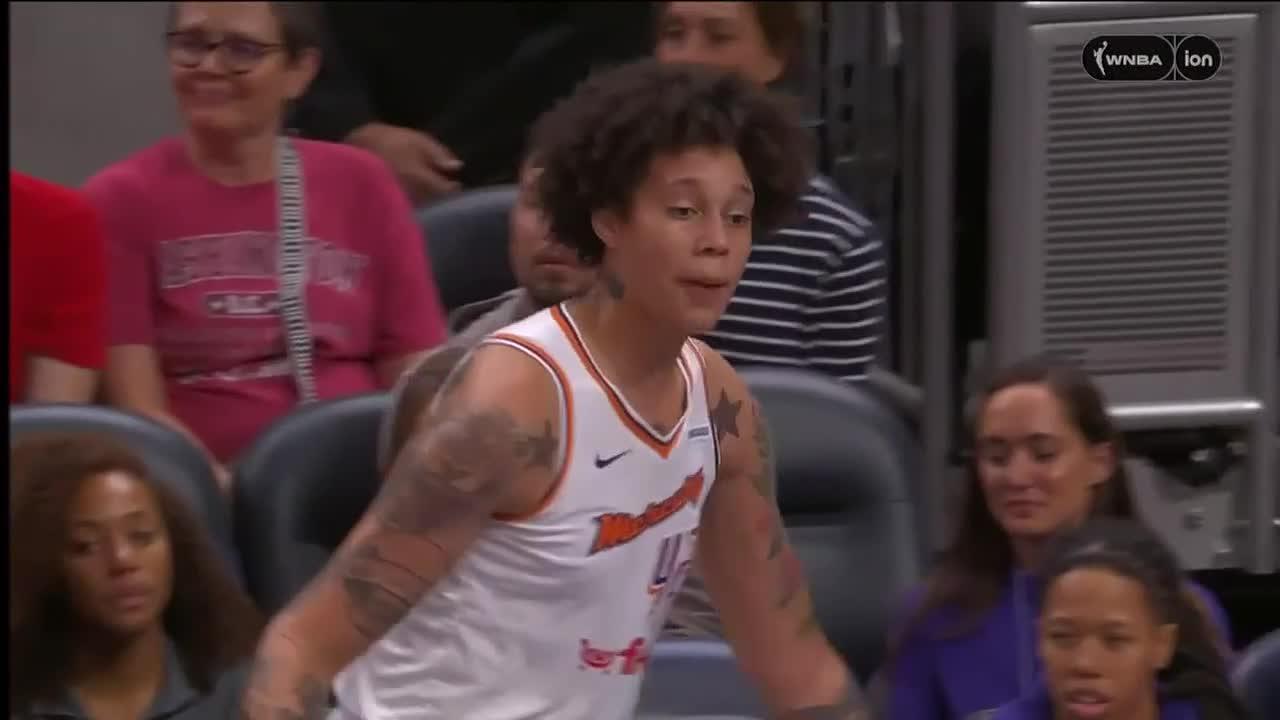 Griner T'd up for chirping at ref after foul