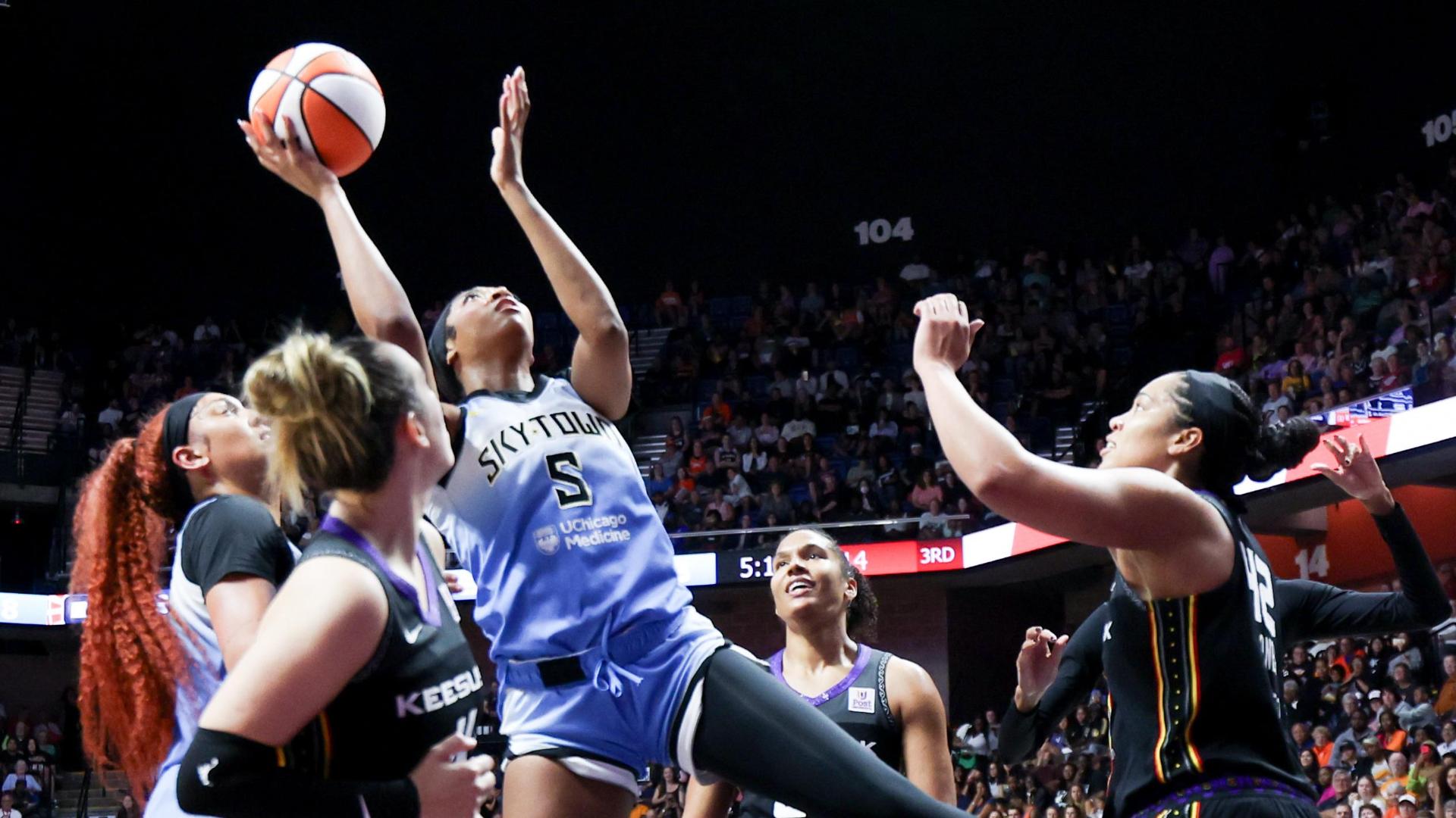 Angel Reese finishes a third opportunity putback for Sky