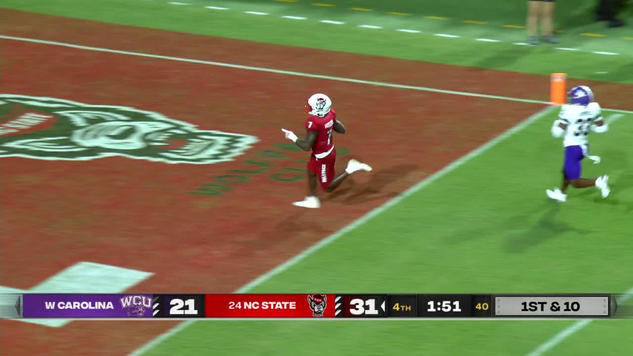 Jordan Waters ices game for NC State with 50-yard rushing TD