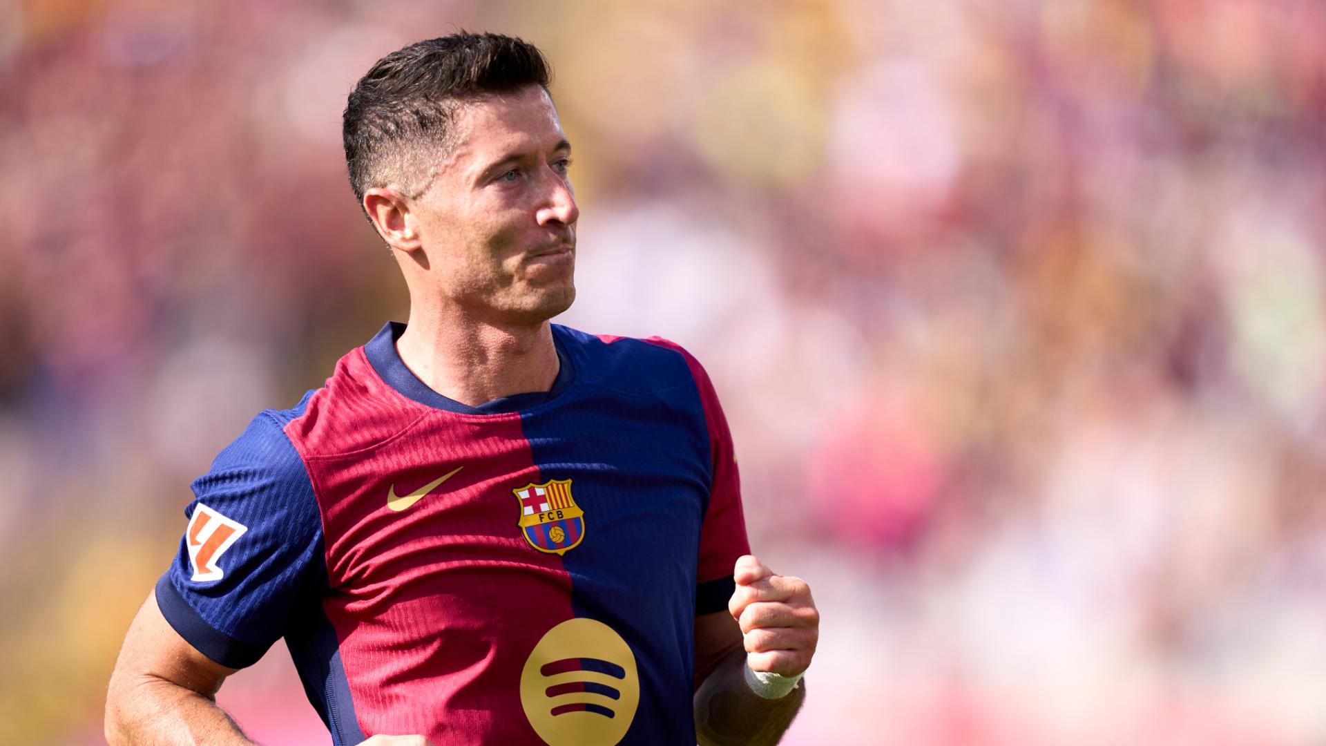 Lewandowski doubles Barcelona's lead