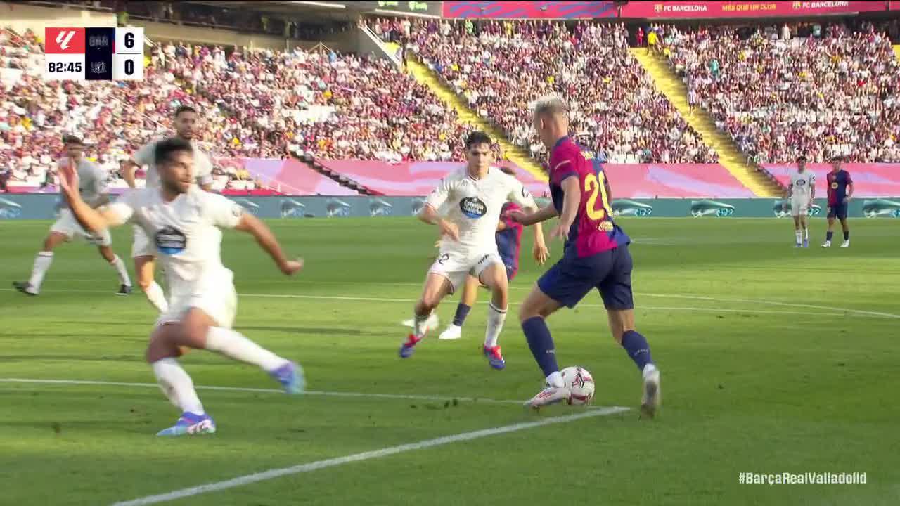 Dani Olmo finds the back of the net for Barcelona