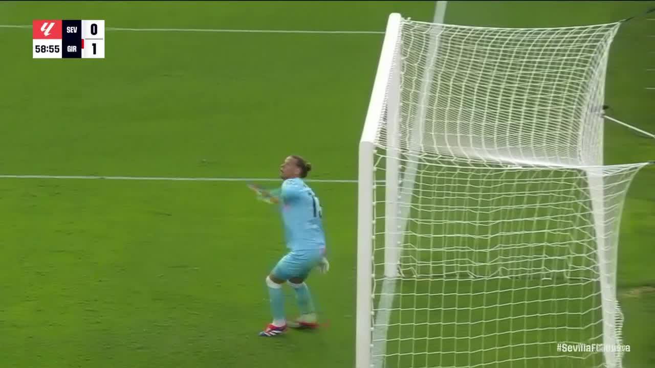 Ørjan Nyland makes a great save