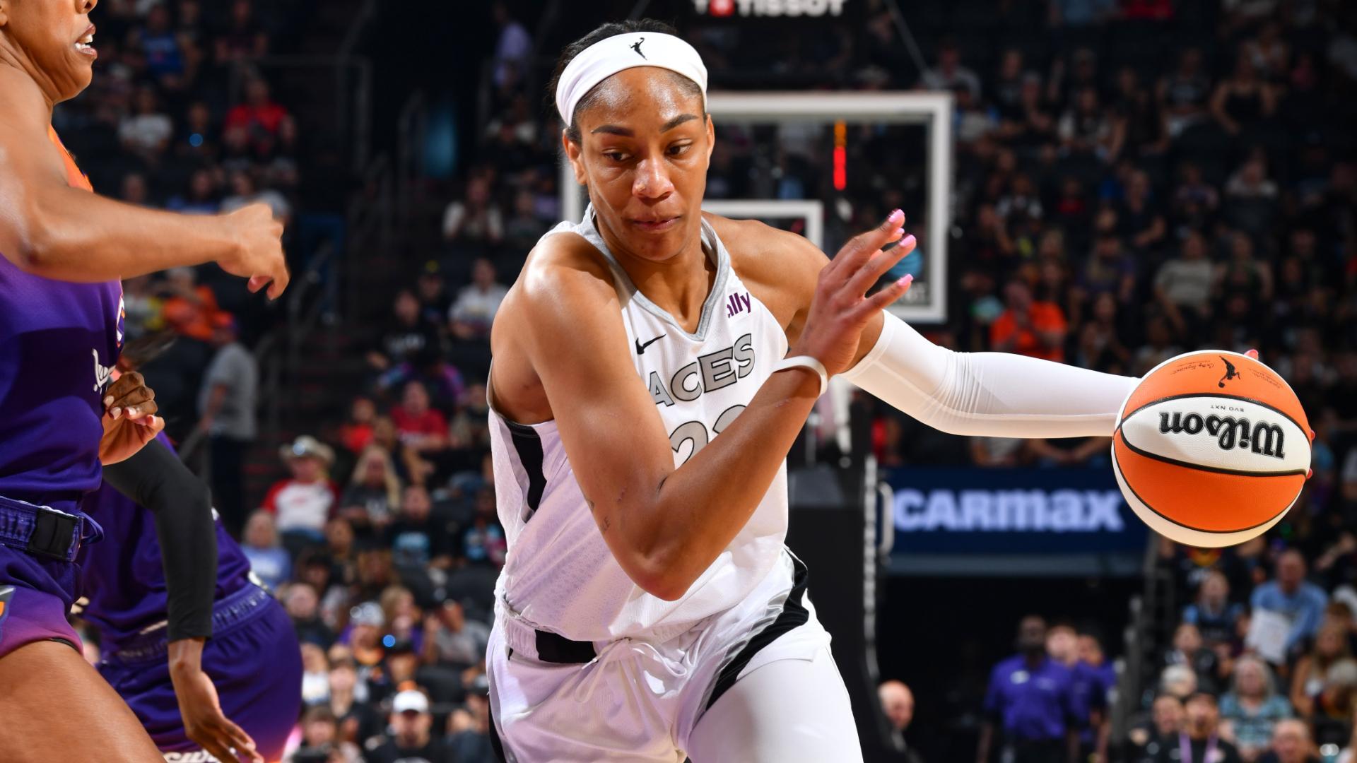 A'ja Wilson dominates with 2nd 40-point, 15-rebound game in WNBA history