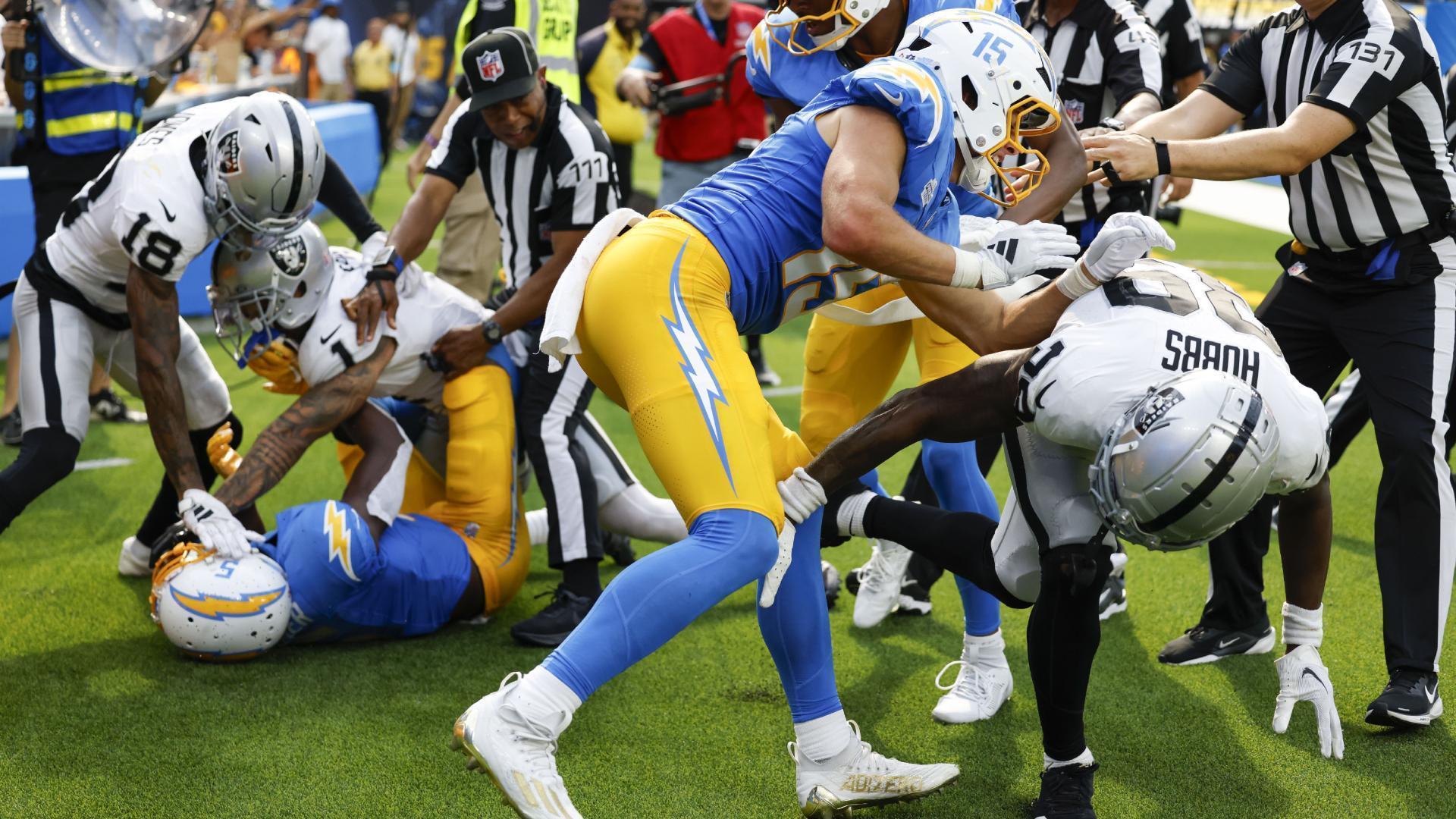 Multiple players ejected in Raiders-Chargers brawl