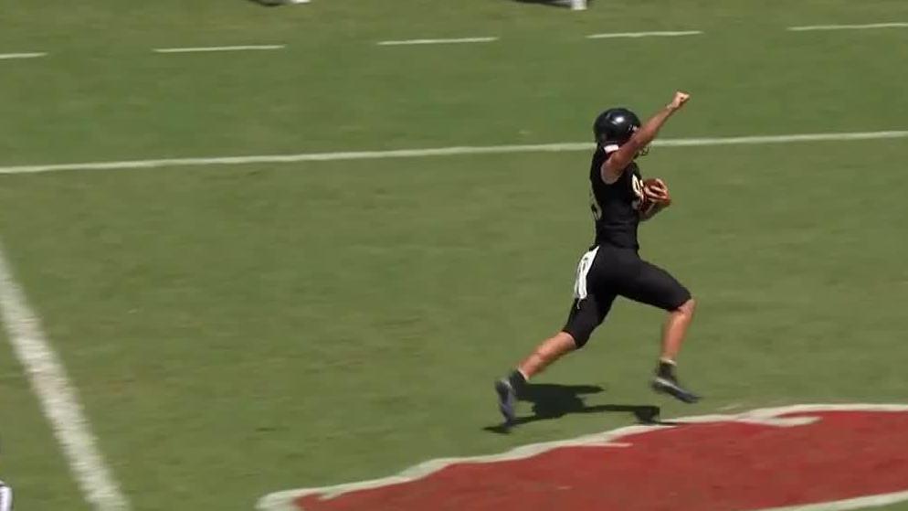 Army kicker motors for a 23-yard TD on thrilling fourth-and-12 trick play