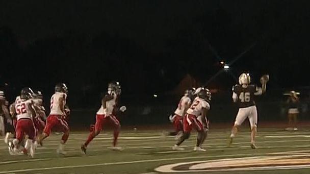 Valparaiso throws for a first down after a blocked field goal