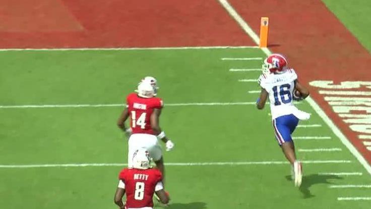 Tru Edwards takes a 71-yard catch to the house for Louisiana Tech