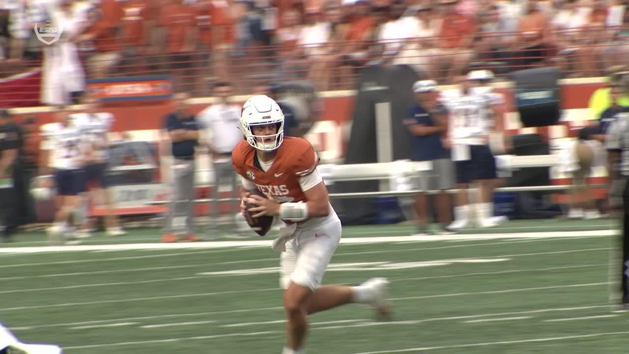 Arch Manning slings a 19-yard TD pass for Texas