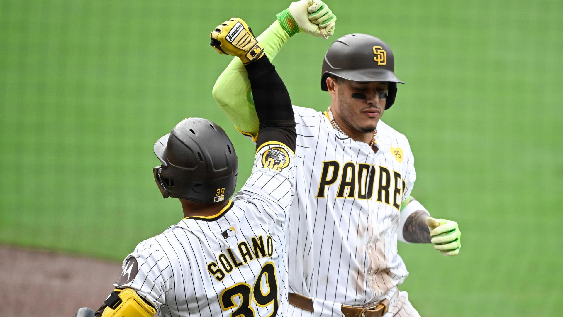 Tatis, Machado and Solano belt back-to-back-to-back dingers for the Padres