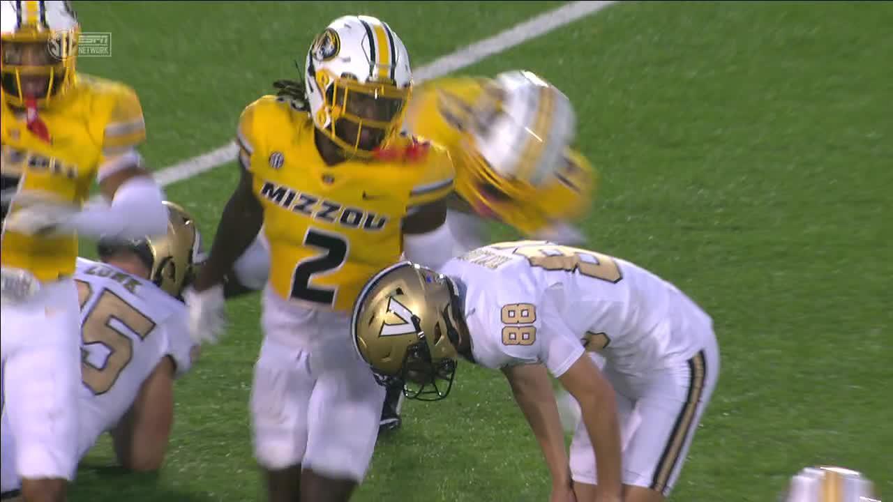 Missouri survives in 2OT on missed Vandy FG