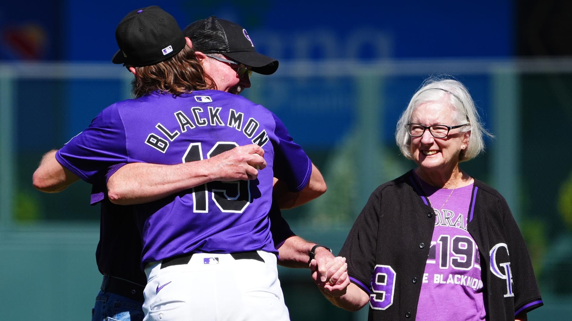 Charlie Blackmon's parents throw out first pitch vs. Cardinals