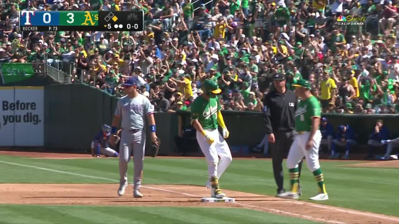 JJ Bleday extends A's lead with RBI single