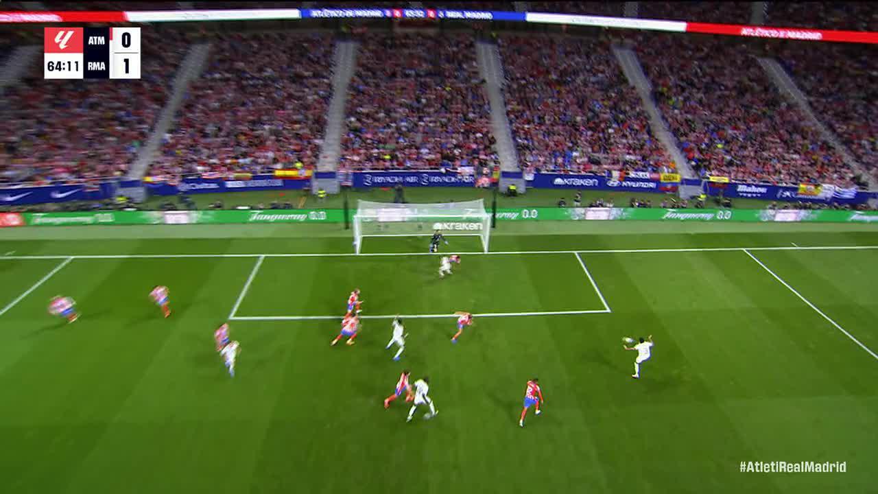 Eder Militao volleys Real Madrid into the lead