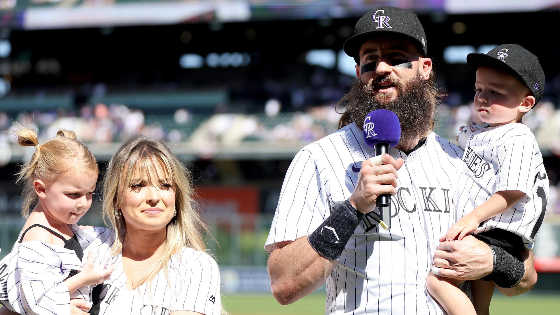 Charlie Blackmon bids emotional farewell to Rockies in final game