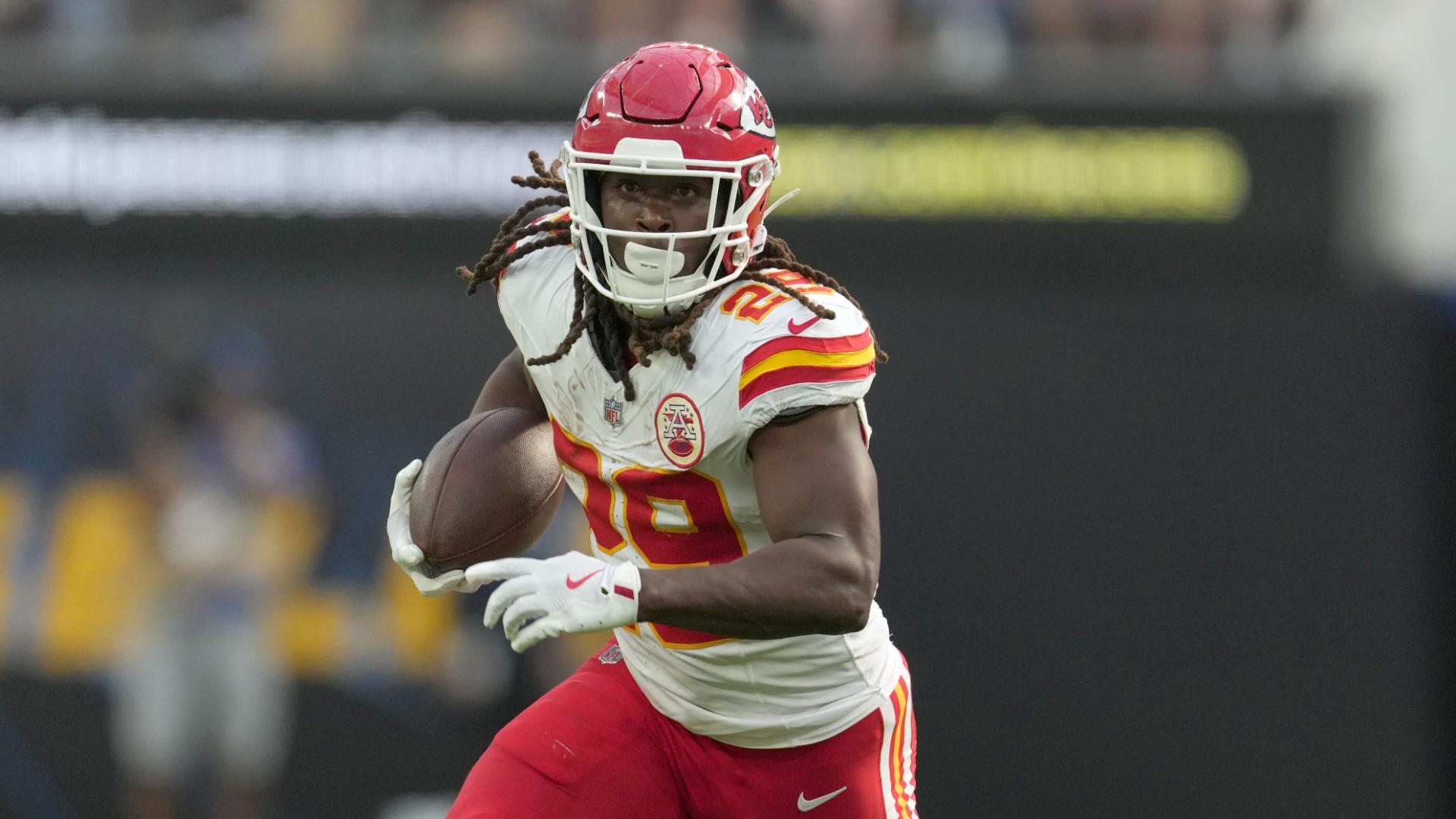 Is Kareem Hunt worth picking up off the waiver wire?