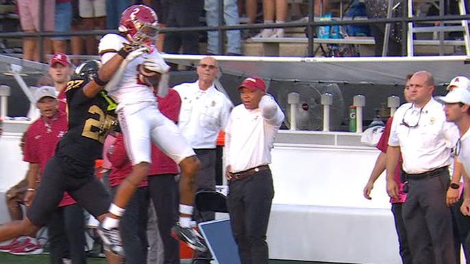 Ryan Williams elevates for unreal Alabama TD