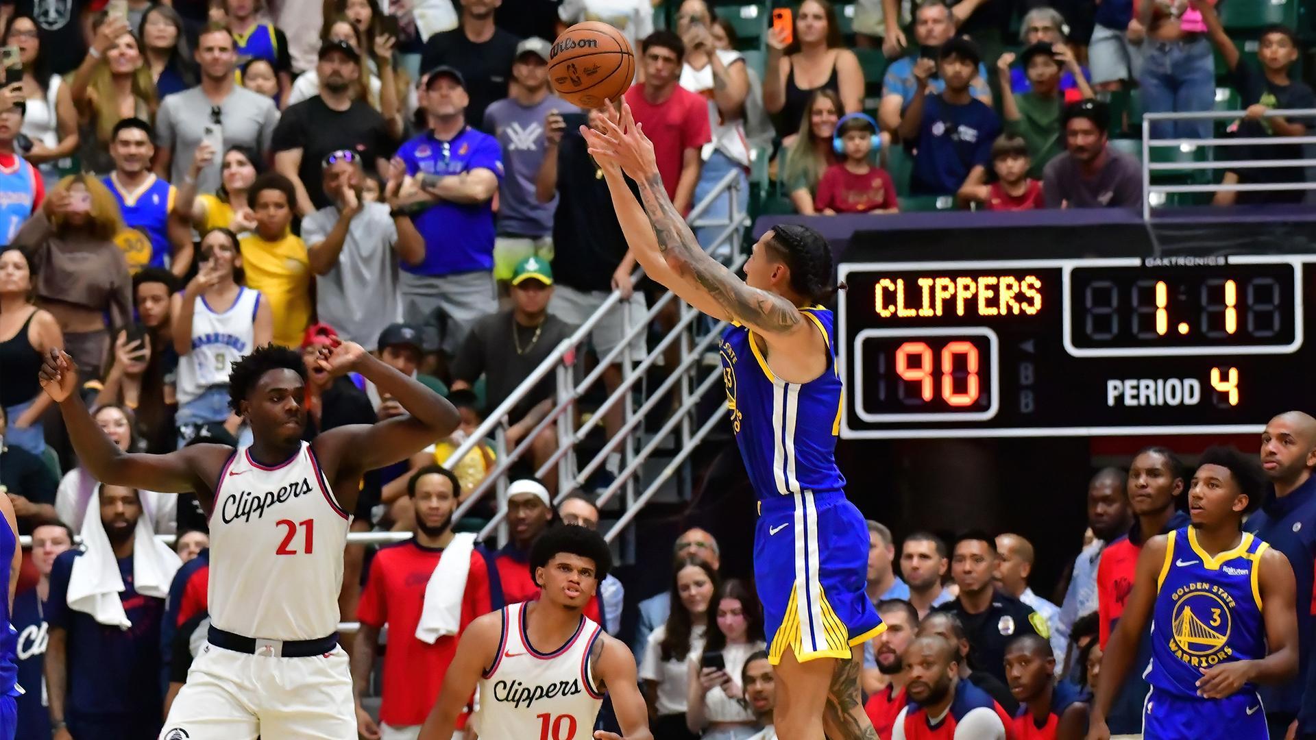 Lindy Waters III drains game-winning buzzer-beater 3 for Warriors