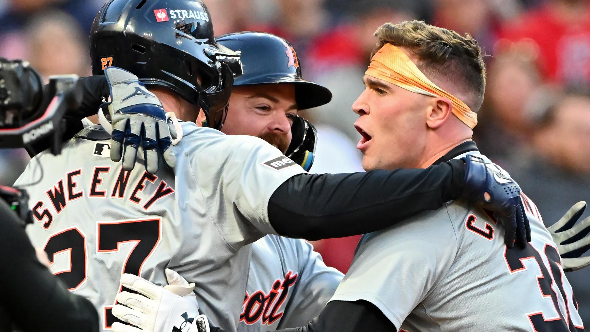 Tigers break deadlock in 9th with Carpenter 3-run HR