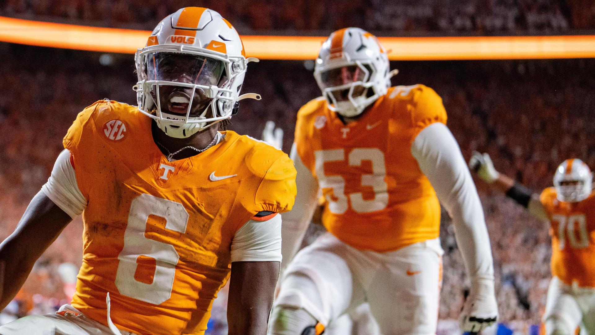 Dylan Sampson's 3rd TD walks it off for Tennessee in OT