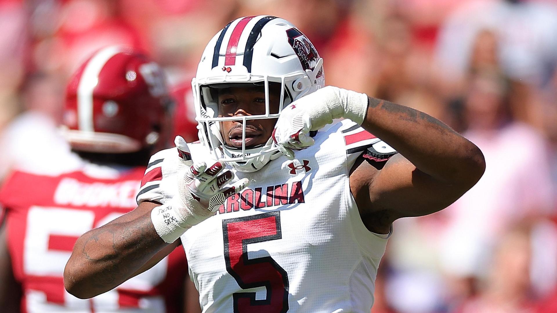 South Carolina celebrates safety after Jalen Milroe's intentional grounding