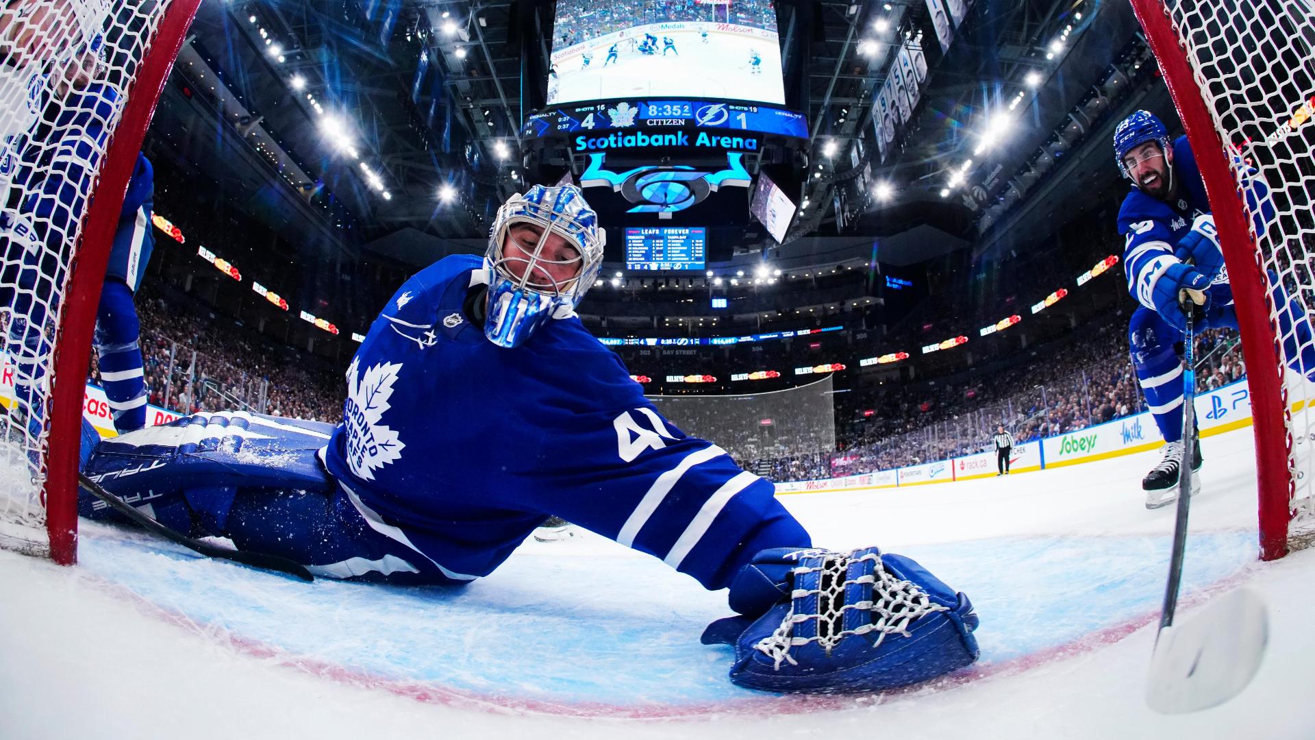 Anthony Stolarz makes spectacular save to deny Lightning