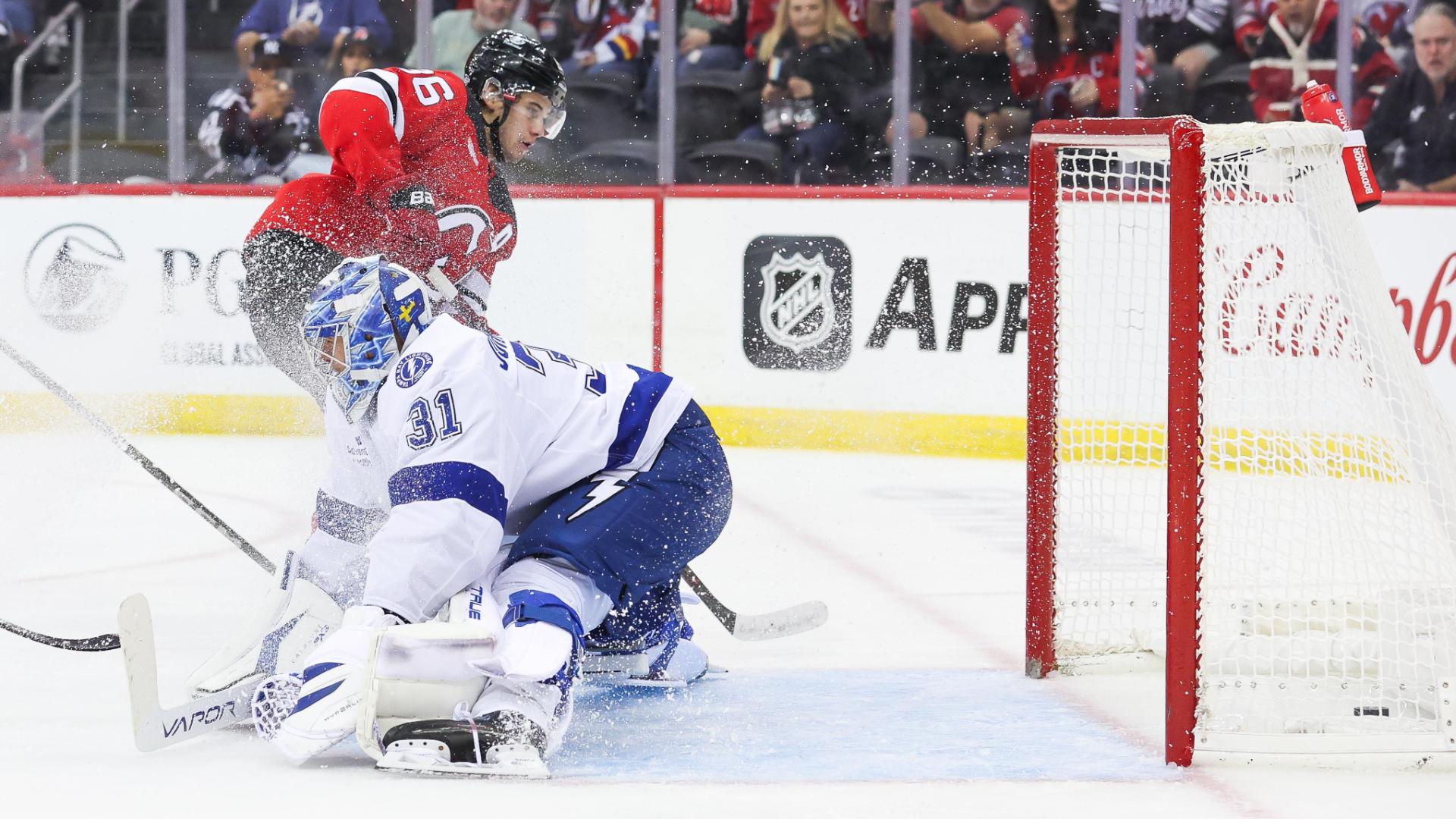 Devils' Jack Hughes slams on brakes to deke goalie and score