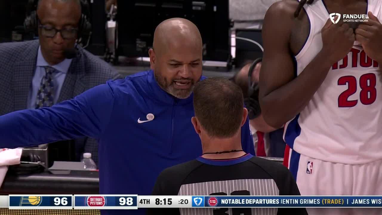 Pistons get tech for having 6 players on the court