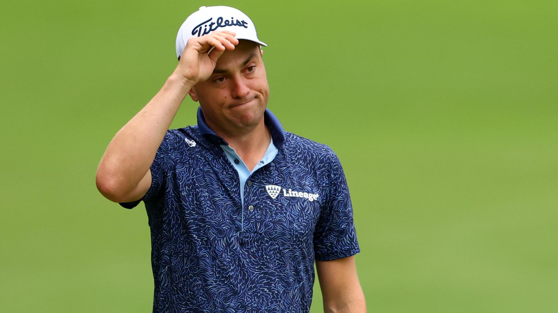 Justin Thomas ends his round in style with an eagle