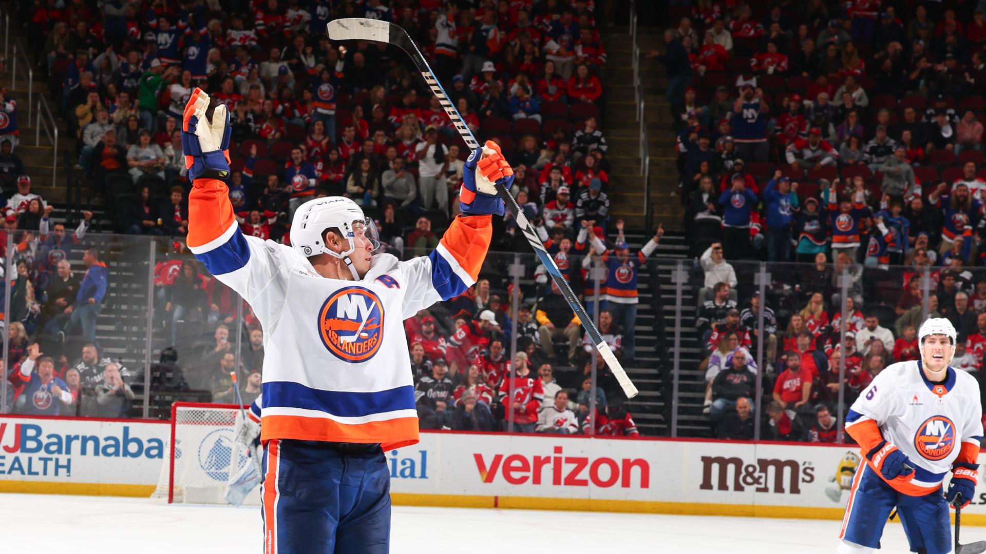 Bo Horvat nets OT winner for Islanders
