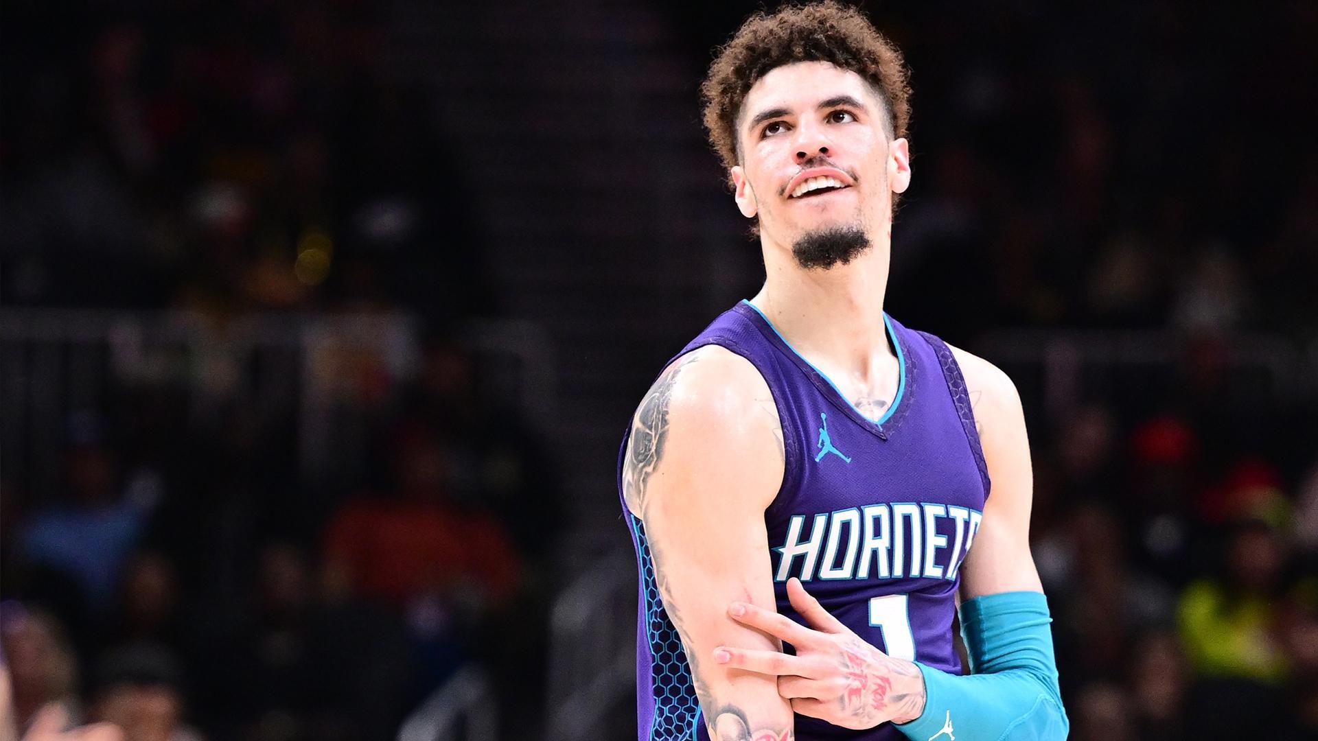 LaMelo Ball shines with career-high nine 3s in Hornets' loss