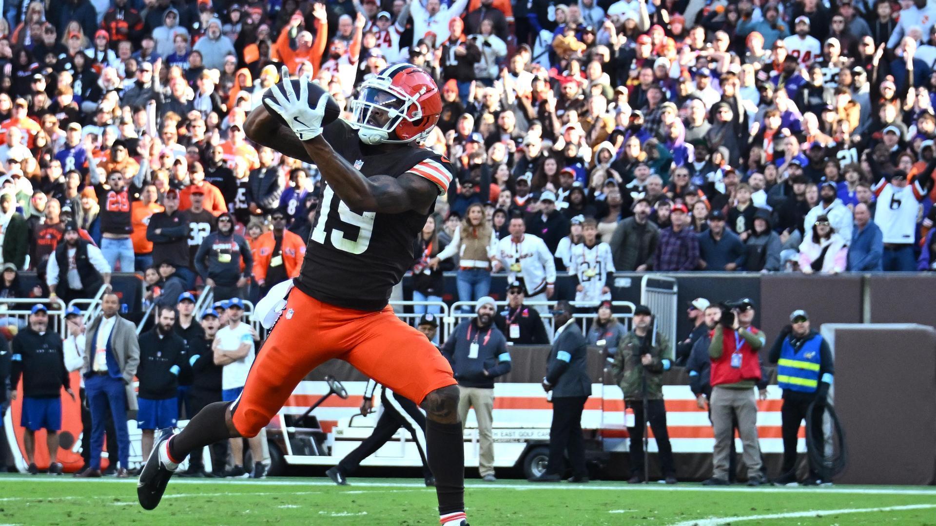 Browns take the lead late with a Cedric Tillman 38-yard TD